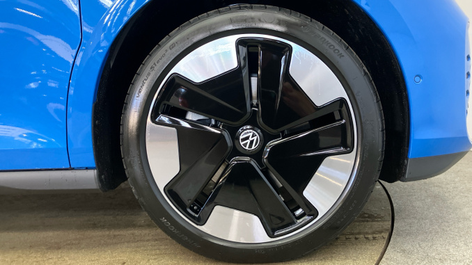 Volkswagen ID. Buzz 210kW Style Pro 79kWh 5dr Auto [Design+] Electric Estate - Image 5